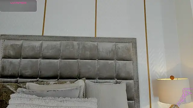 DakotaWangi online show from February 22, 2026, 3:18 am