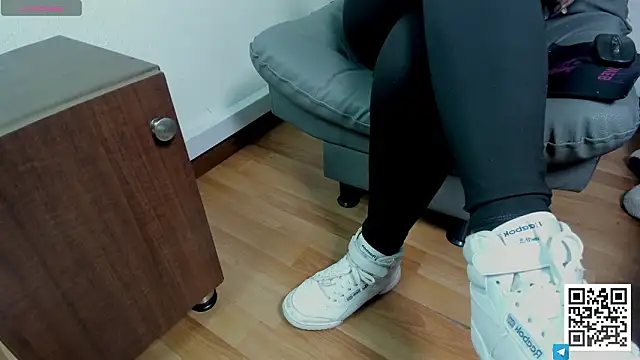 Shantal  G online show from February 28, 2026, 5:03 pm