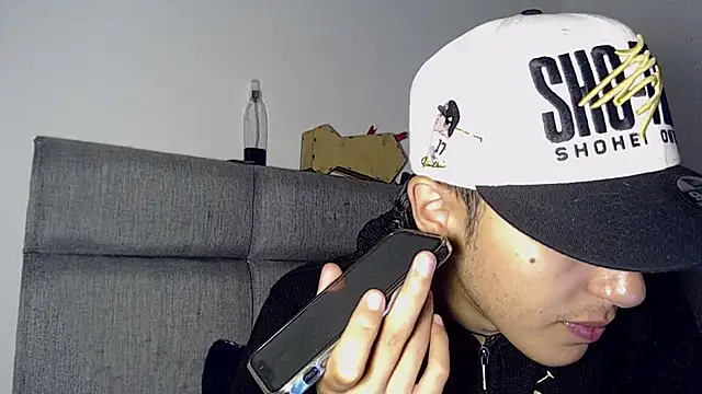 NaytonFreeman online show from October 15, 2025, 12:22 am