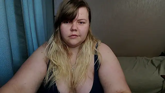 Snapshot of AsmiTKeyn chatting on October 16, 2025, 5:19 am AsmiTKeyn online show from October 16, 2025, 5:19 am