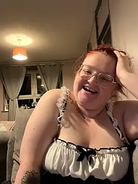 AmberBliss-X online show from November 17, 2025, 10:37 pm