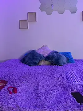 Daliila 11 online show from November 8, 2025, 2:34 am