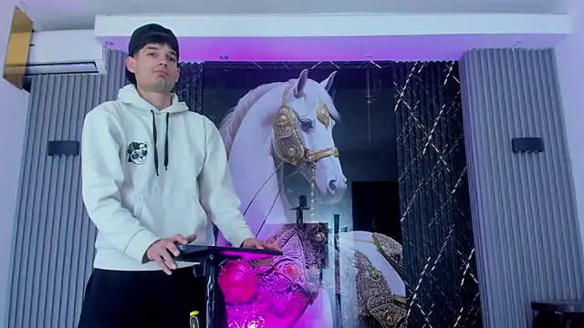 Snapshot of Iam_Steven chatting on November 23, 2025, 11:43 am Iam Steven online show from November 23, 2025, 11:43 am