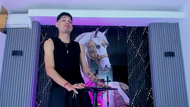 Snapshot of Iam_Steven chatting on November 26, 2025, 3:24 pm Iam Steven online show from November 26, 2025, 3:24 pm