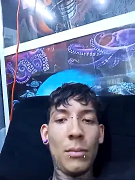 LaParKa31 online show from November 24, 2025, 8:30 pm