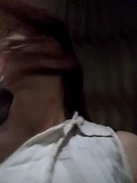 bonnie-00 online show from April 9, 2026, 11:10 pm