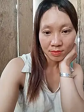 bonnie-00 online show from July 3, 2026, 11:27 am