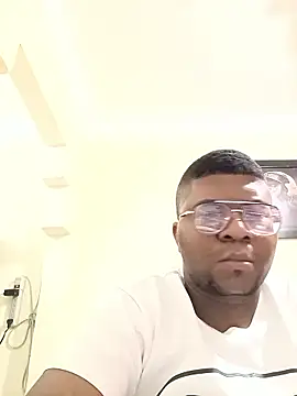 Elsuave28 online show from January 13, 2026, 1:55 am