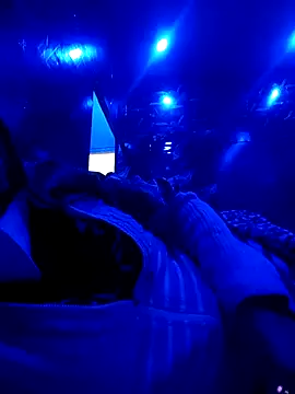 riyahot-3 online show from December 21, 2025, 12:23 pm