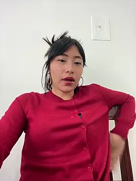 Sullyoonn online show from February 21, 2026, 6:42 pm