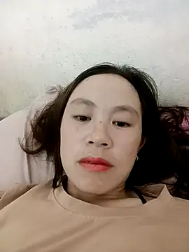 lyuyenkk online show from September 15, 2025, 9:42 am