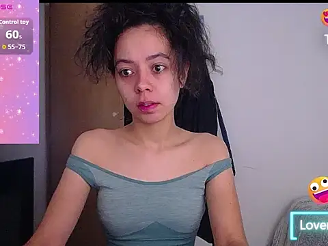 Annie rosse1017 online show from September 19, 2025, 9:54 am