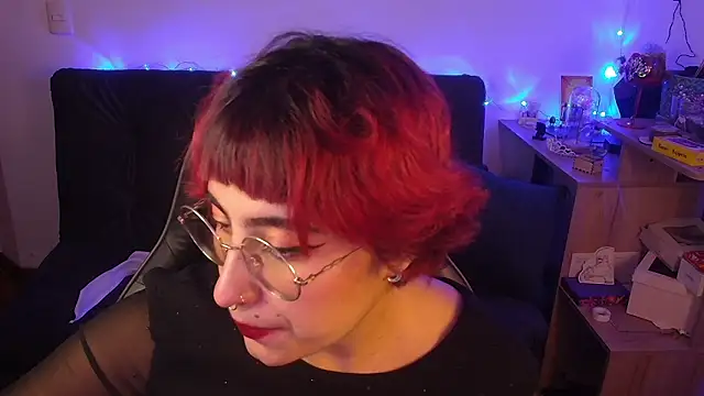 Miacatsito3 online show from March 19, 2026, 2:15 am