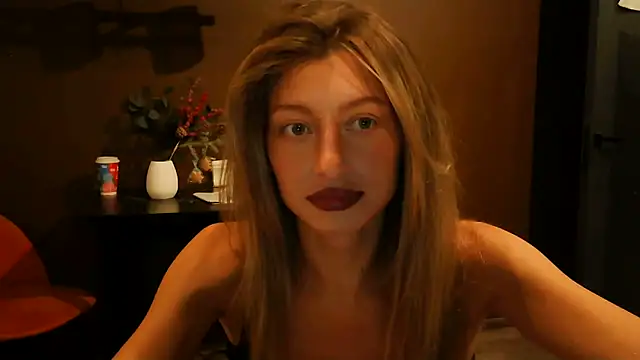 Miralyn online show from October 3, 2025, 5:32 pm