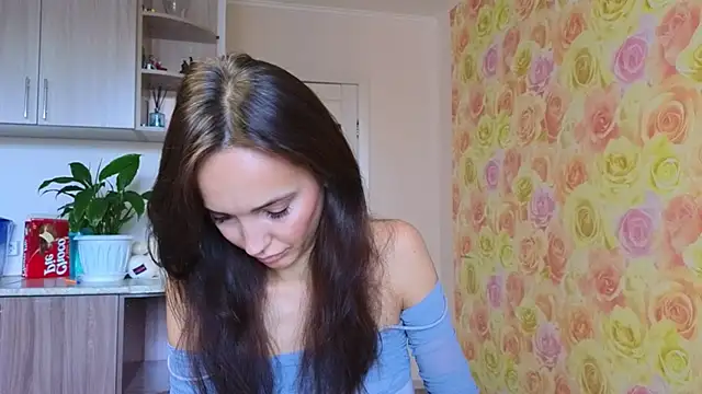 Snapshot of Lillian-Clark chatting on November 13, 2025, 5:50 am Lillian-Clark online show from November 13, 2025, 5:50 am