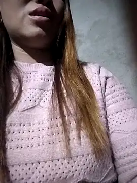 Snapshot of Dung_x chatting on February 12, 2026, 12:22 pm Dung x online show from February 12, 2026, 12:22 pm