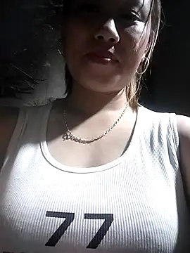 Snapshot of Dung_x chatting on February 14, 2026, 1:08 pm Dung x online show from February 14, 2026, 1:08 pm