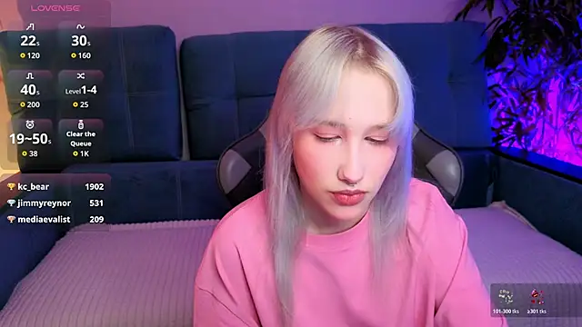 evlica online show from April 25, 2026, 3:20 pm