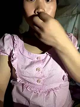 Snapshot of Van_xx chatting on September 19, 2025, 1:12 pm Van xx online show from September 19, 2025, 1:12 pm
