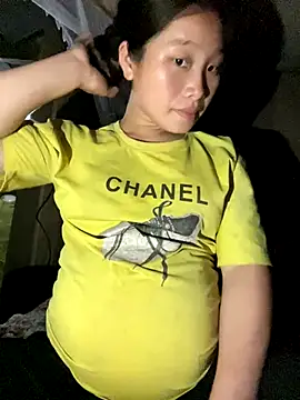 Snapshot of Van_xx chatting on October 1, 2025, 2:34 pm Van xx online show from October 1, 2025, 2:34 pm