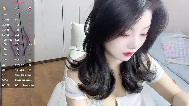 Snapshot of janequeen chatting on December 2, 2025, 1:39 pm janequeen online show from December 2, 2025, 1:39 pm