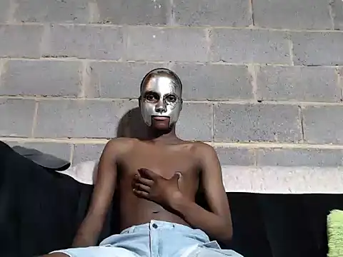 Romeo Favent online show from September 18, 2025, 4:31 pm