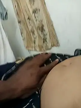 meenahotdarling online show from September 14, 2025, 4:39 pm