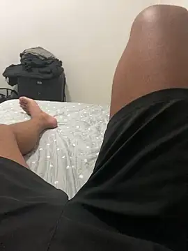 Snapshot of Morenolatino881 chatting on December 4, 2025, 9:45 pm Morenolatino881 online show from December 4, 2025, 9:45 pm