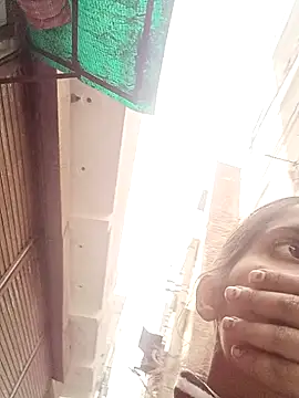 Saloni-Gupta online show from December 14, 2025, 9:58 am