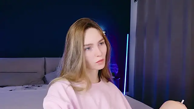 Melloudy online show from December 1, 2025, 7:13 am