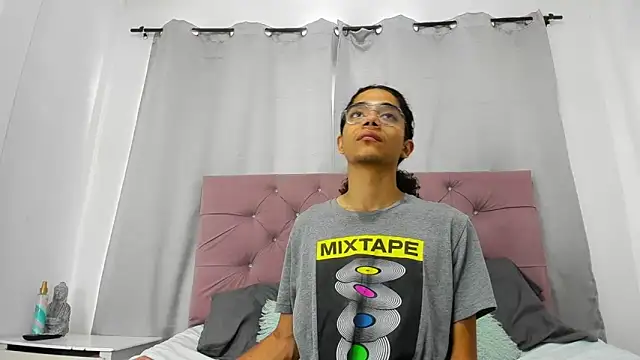 EthanBlackwoodd online show from March 11, 2026, 8:37 pm