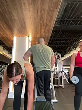 3totangox online show from December 14, 2025, 3:17 pm