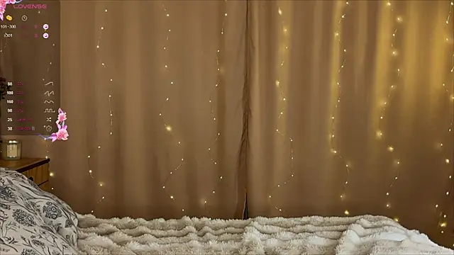 Amelia Ray  online show from February 5, 2026, 4:39 am