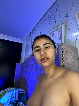 Isabella Montoya online show from November 15, 2025, 6:37 pm