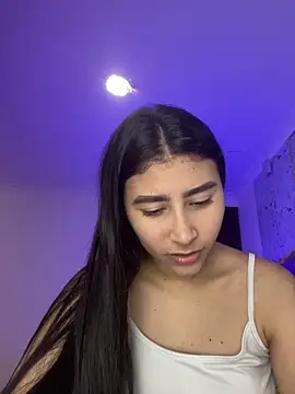 Isabella Montoya online show from November 22, 2025, 6:07 pm