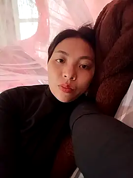 -Miu-98 online show from October 20, 2025, 2:56 am