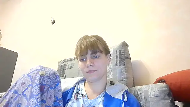 Loriven online show from October 1, 2025, 7:20 pm