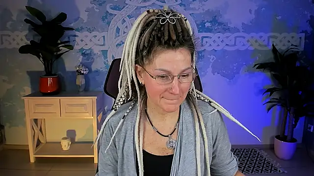 Snapshot of UmaSpace chatting on January 19, 2026, 3:21 am UmaSpace online show from January 19, 2026, 3:21 am