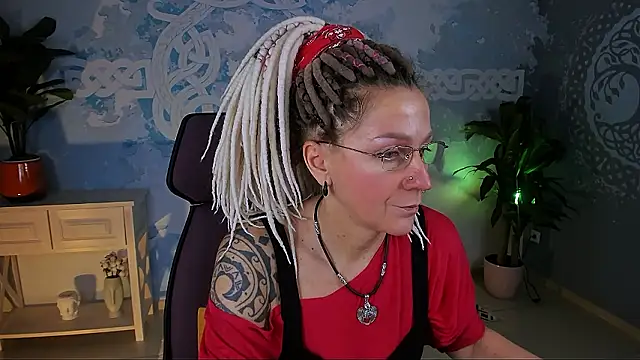 Snapshot of UmaSpace chatting on February 10, 2026, 5:11 am UmaSpace online show from February 10, 2026, 5:11 am