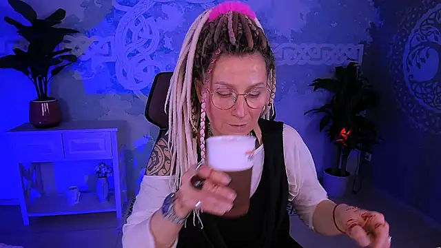 Snapshot of UmaSpace chatting on February 20, 2026, 7:32 am UmaSpace online show from February 20, 2026, 7:32 am