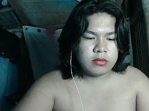 Huntrix2025 online show from April 10, 2026, 1:38 pm