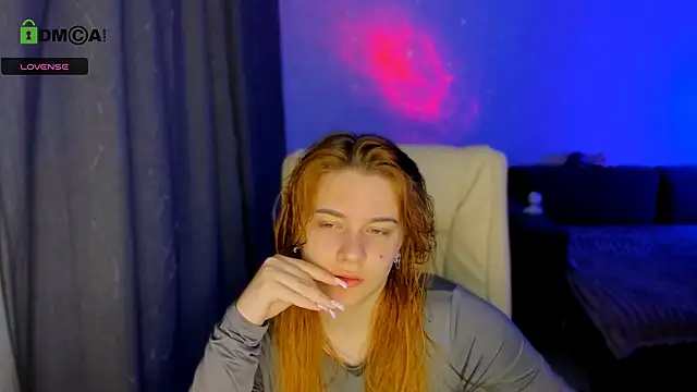 red  dizzy online show from November 29, 2025, 4:15 am