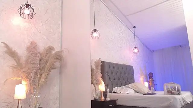 Sabriinaa Foxx online show from April 17, 2026, 1:25 pm