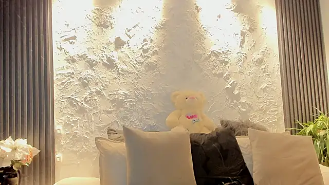 joselin rouse online show from March 20, 2026, 12:43 pm