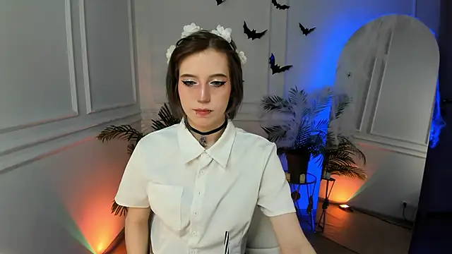 MorgyAsuna  online show from October 23, 2025, 1:32 pm