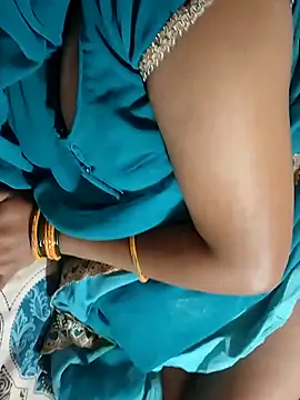 monarani5986 online show from March 6, 2026, 9:22 pm