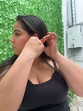 Snapshot of ROUSE_SINCLAIR chatting on December 16, 2025, 7:41 pm ROUSE SINCLAIR online show from December 16, 2025, 7:41 pm