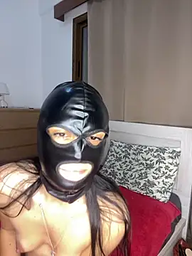 YourRussianGirl online show from November 26, 2025, 5:36 pm