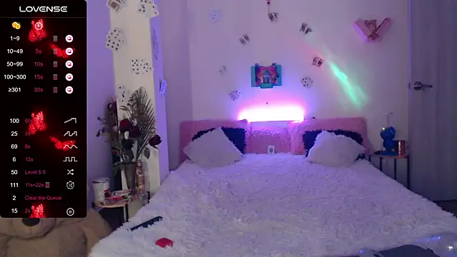 danny 1hotcute online show from April 25, 2026, 7:55 am