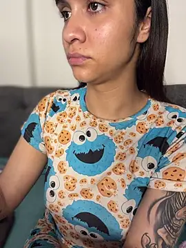 Isabella-Teen online show from January 12, 2026, 2:28 am